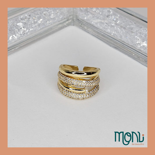 Gold Zirconia Ring